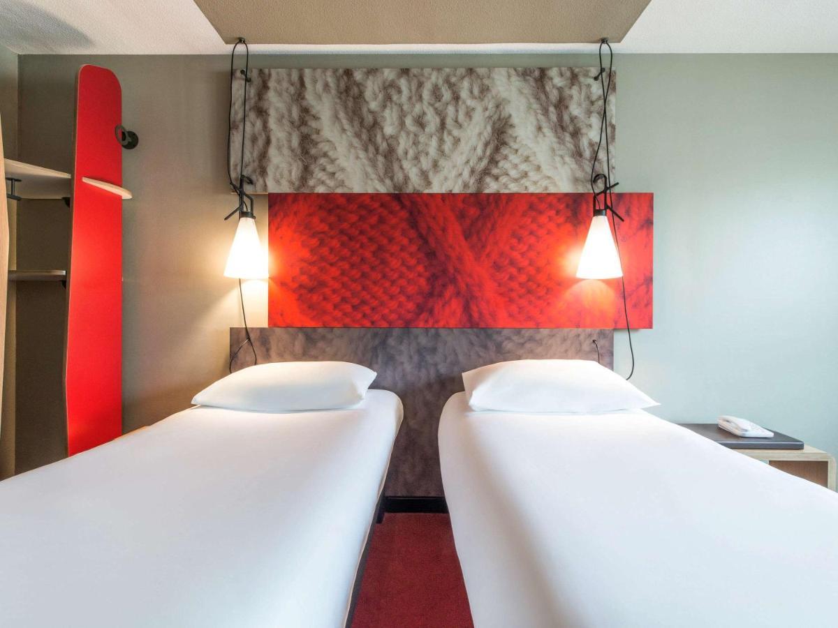 Hotel Ibis Cognac Centre Exterior photo